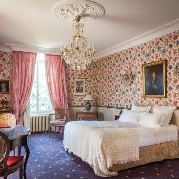 雷恩阿皮涅城堡酒店，位于勒鲁的酒店