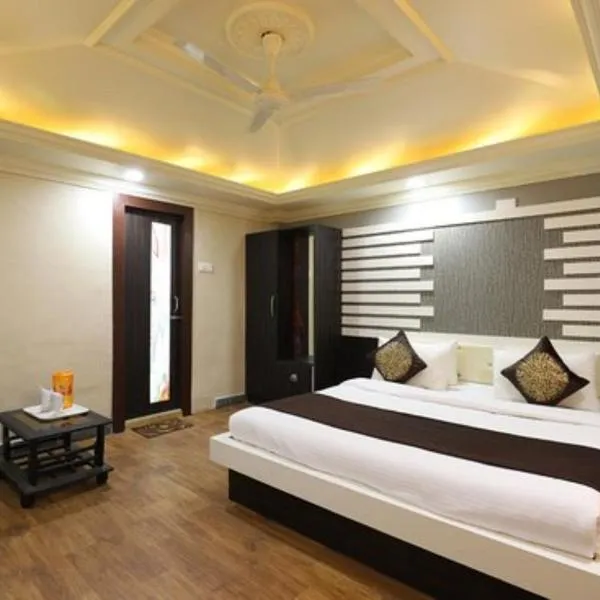 Hotel Loyal Residency，位于Sika的酒店