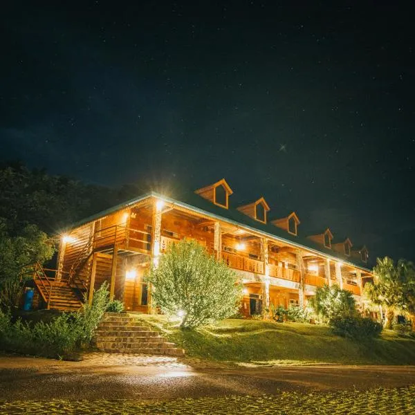 Hotel Heliconia - Monteverde，位于La Cruz的酒店