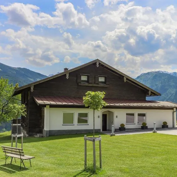 Rustic country house in Mittersill near ski area，位于米特西尔的酒店