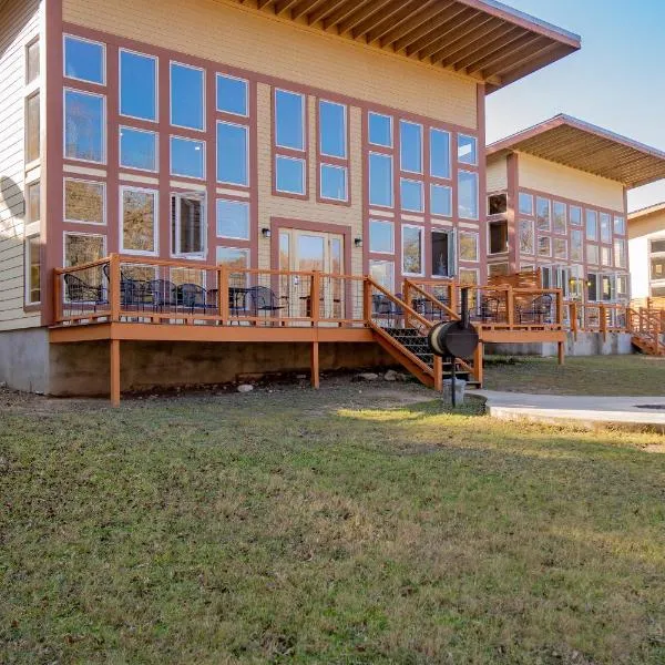 Seven Bluff Cabins，位于康肯的酒店