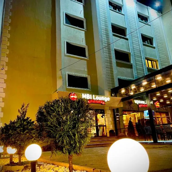 MBI Travel Inn，位于Răcarii de Jos的酒店