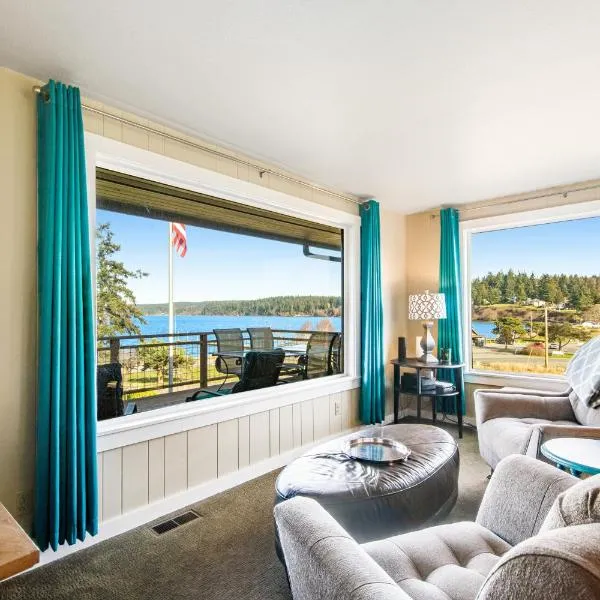 Three Eagles On Whidbey，位于Freeland的酒店