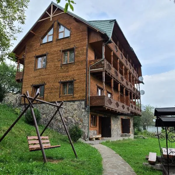 Гуцульська хата，位于Pniv的酒店
