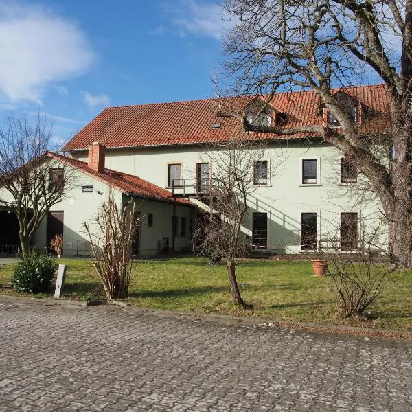 Altes Teichhaus - Pension Ottendorf-Okrilla，位于Königsbrück的酒店