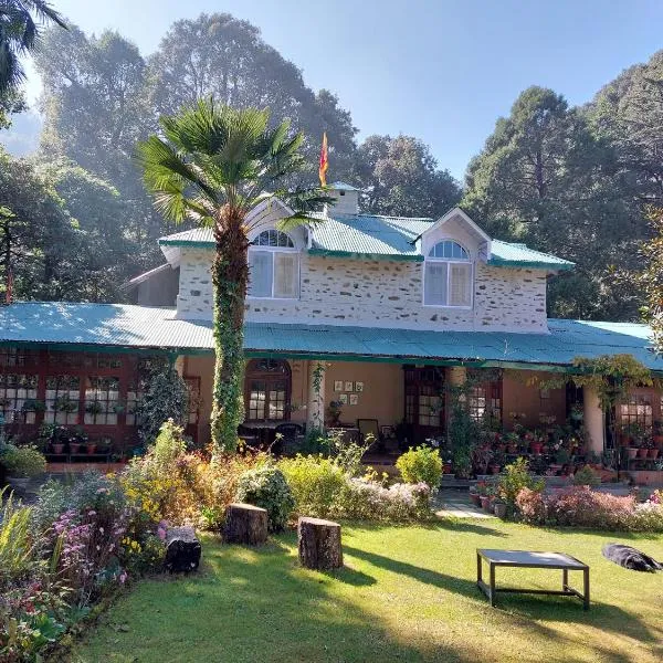 Dalhousie Heritage Cottage，位于Kota Bāgh的酒店