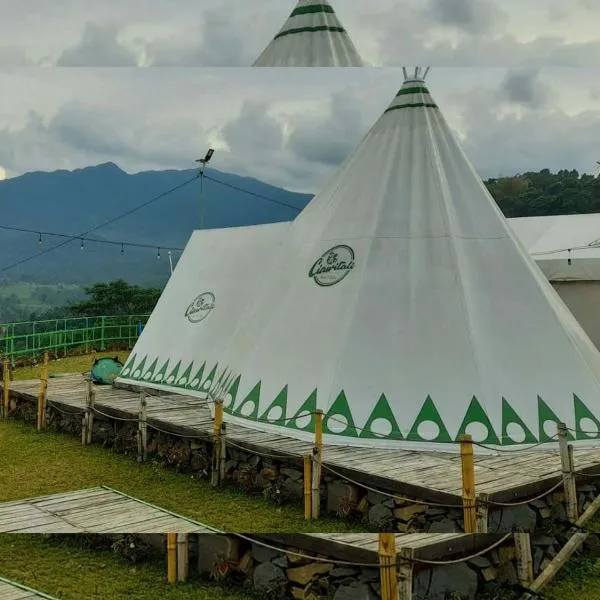 Ciawitali Glamping，位于Tangkubanperahu的酒店