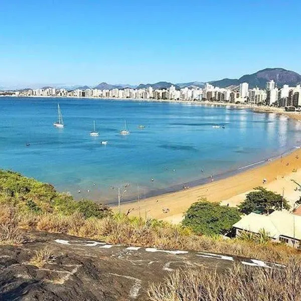 Praia Do Morro - edificio Porto Belo，位于瓜拉派瑞的酒店