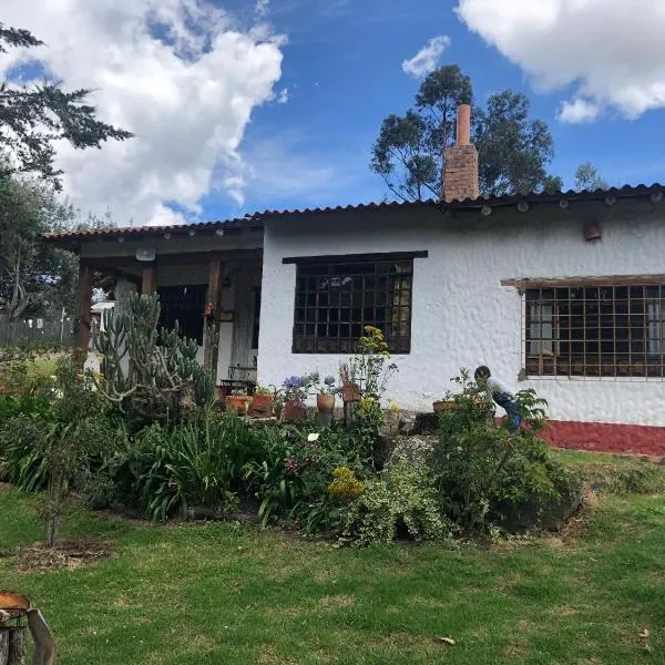 Finca El Pedregal Guatavita，位于Sesquilé的酒店