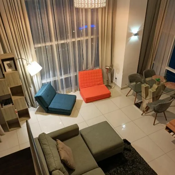 (Cutiepie)Duplex condo@Maritime 8，位于乔治市的酒店
