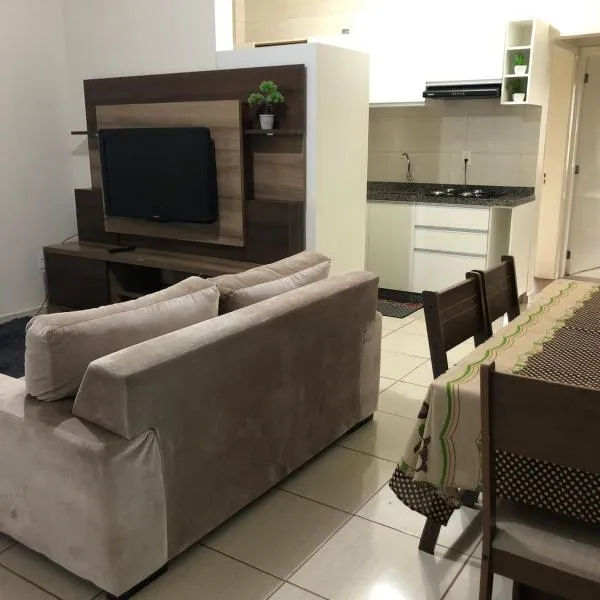 Apt 101 completo, ótima localização.，位于沙佩科的酒店