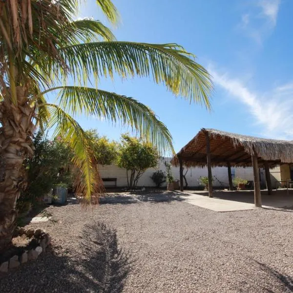 Departamento ‘El Chulo’ en Palapa Ochoa,位于洛雷托的酒店