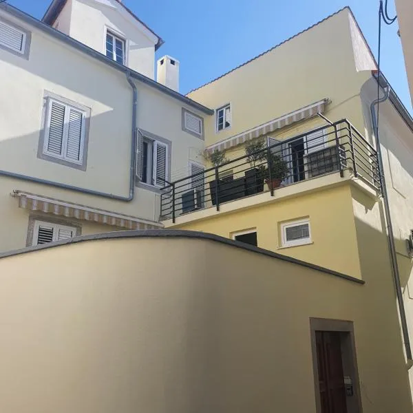 Apartment and Room Marija，位于克尔克的酒店