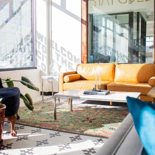 第11大道旅舍，位于丹佛的酒店