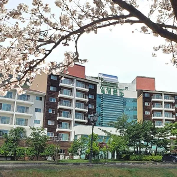 Muju Ilsung Condo，位于茂朱的酒店