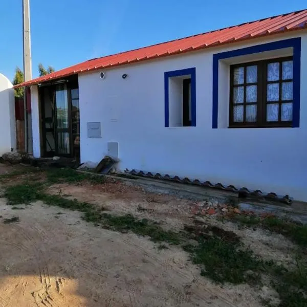 Monte do Craveirinho - Casa rural de férias，位于Corgos的酒店