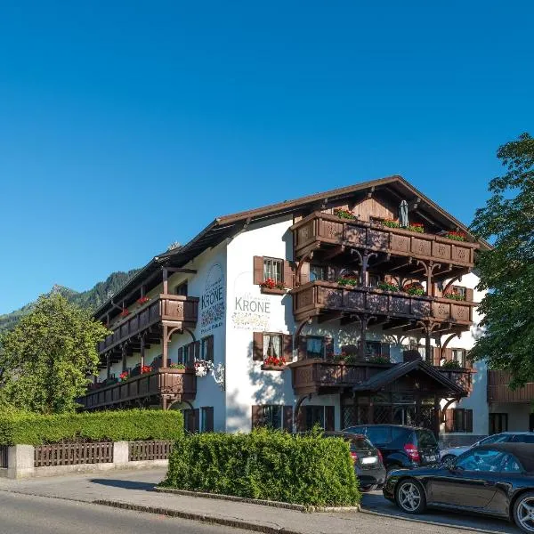 Hotel Krone Tirol，位于Breitenwang的酒店