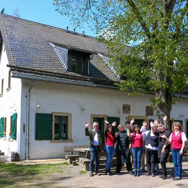 Altsächsischer Gasthof Kleines Vorwerk，位于Český Jiřetín的酒店