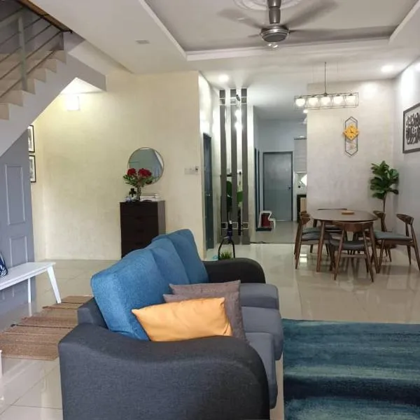 Salju Mewah Homestay，位于大港的酒店