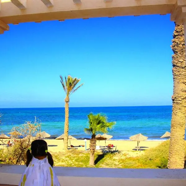 Zita Beach Resort，位于Jurf al Qanţarah的酒店