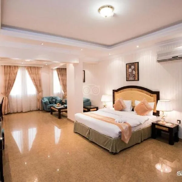 Garden Hotel Muscat By Royal Titan Group，位于‘Udhaybah的酒店