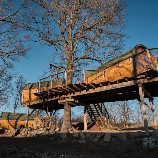 Viking houses Strnadovský Mlýn，位于Sušetice的酒店