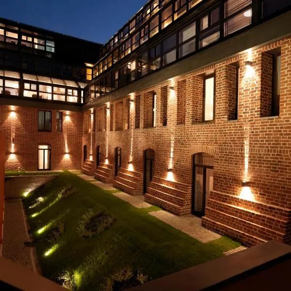 Great Polonia The Granary La Suite Hotel，位于弗罗茨瓦夫的酒店