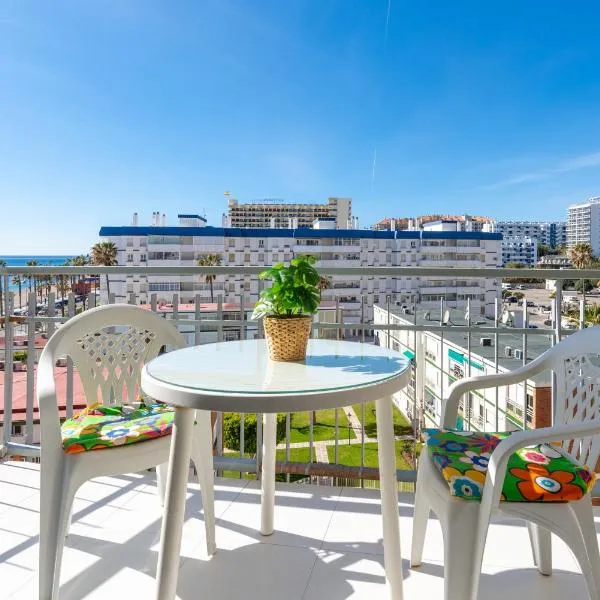 Sunny Seaside Studio，位于阿罗约德拉迷雅的酒店