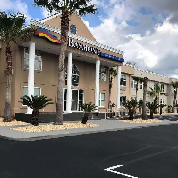 Baymont by Wyndham Lake Park Valdosta I75，位于莱克帕克的酒店