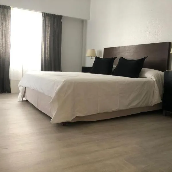 拉佩而拉酒店，位于布宜诺斯艾利斯的酒店