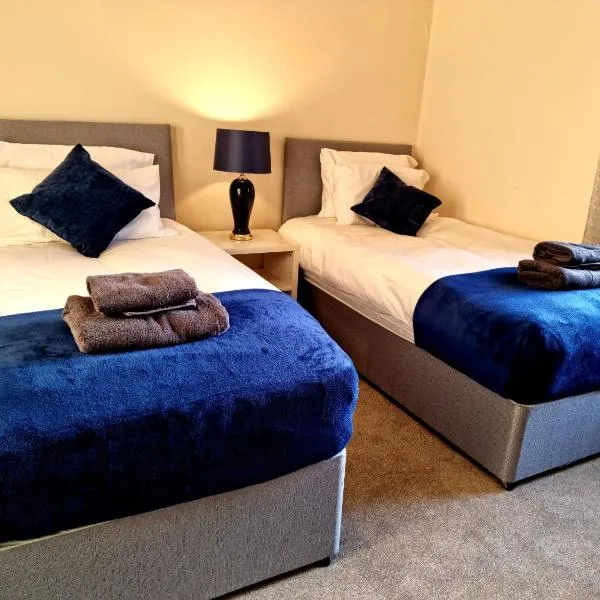 Two Bedroom Penicuik Apartment，位于Nine Mile Burn的酒店