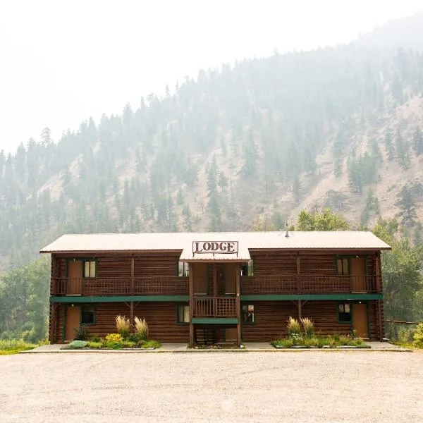 River's Fork Lodge，位于Salmon的酒店