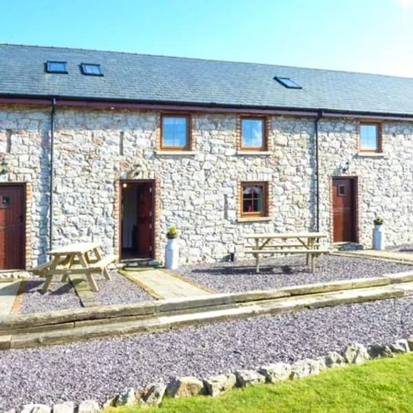 Bwthyn Y Wennol，位于Llanddulas的酒店