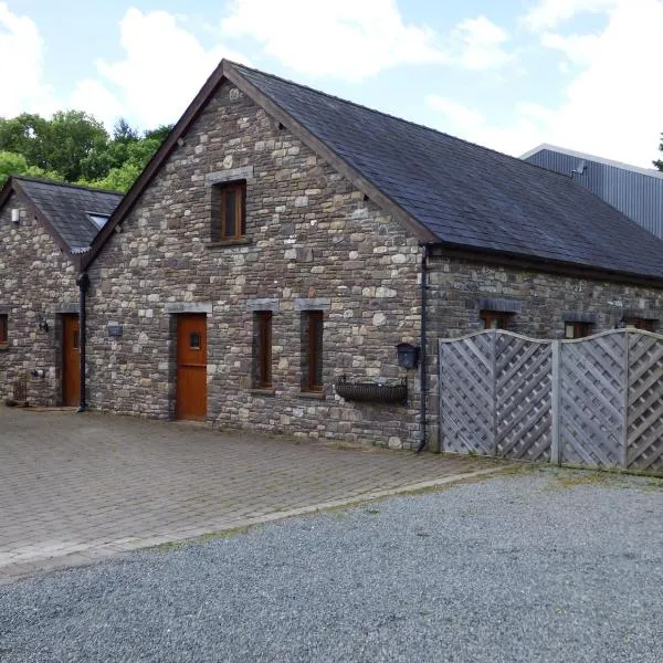 Riverside Barn，位于Gilwern的酒店