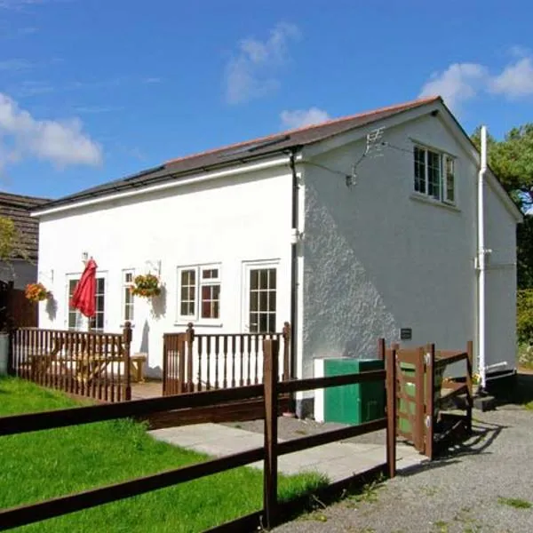 Farmhouse Cottage，位于Pentraeth的酒店