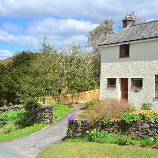 Ling Fell Cottage，位于阿尔弗斯顿的酒店