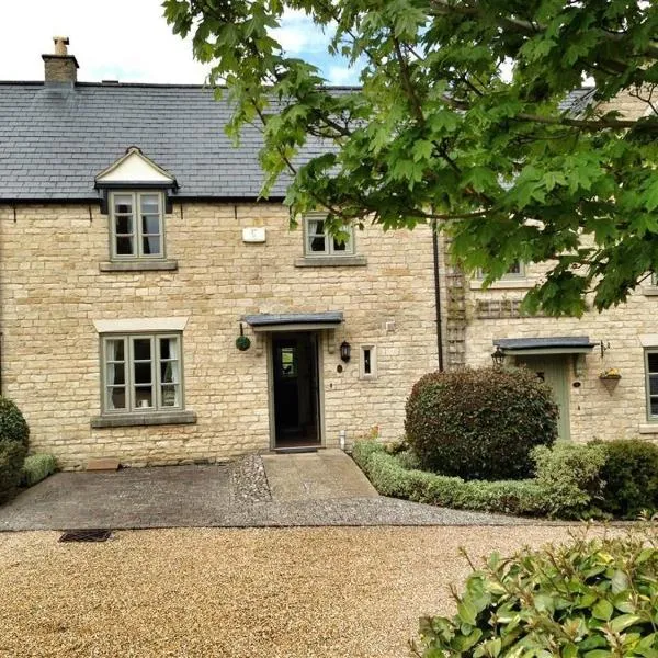 Stow Cottage，位于斯托昂泽沃尔德的酒店