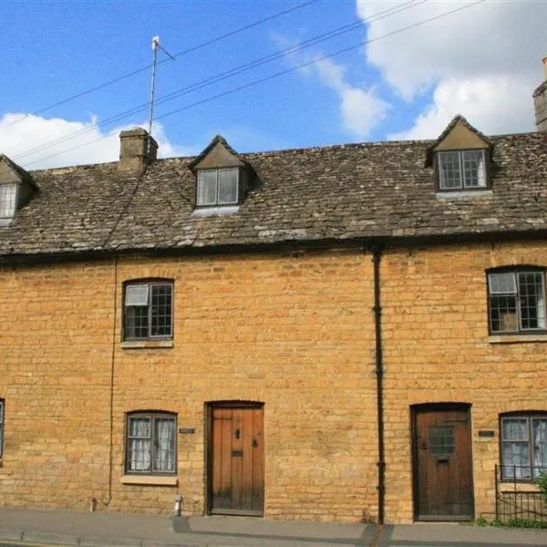 Wadham Cottage，位于水上伯顿的酒店
