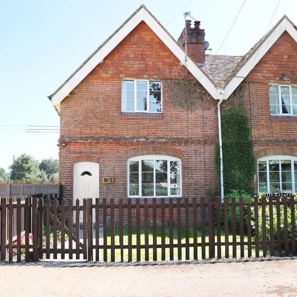 New Park Farm Cottage，位于布罗肯赫斯特的酒店