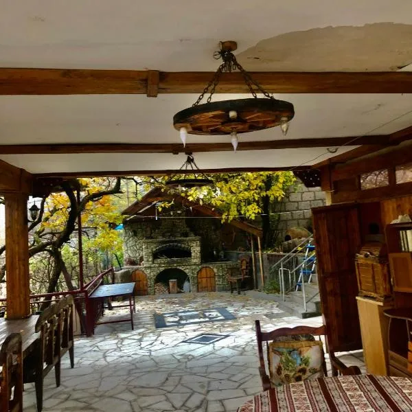 Guest House Anahit Ijevan，位于Getahovit的酒店