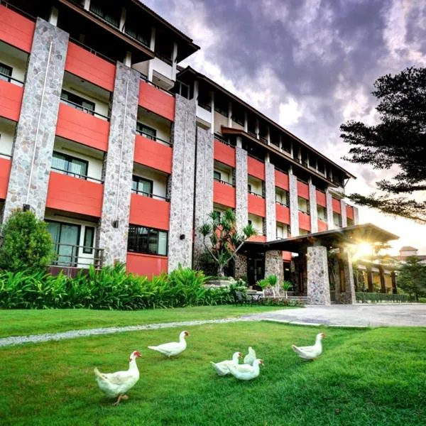 魅力精品度假酒店，位于Ban Kham Bon的酒店