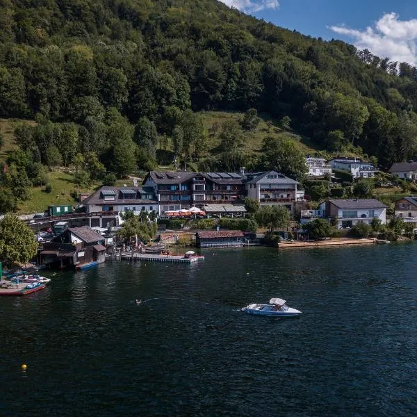 格林贝格湖畔乡村酒店，位于Sankt Konrad的酒店