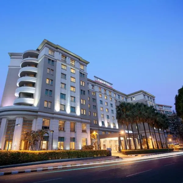 仰光宾乐雅酒店，位于Thanhlyin的酒店