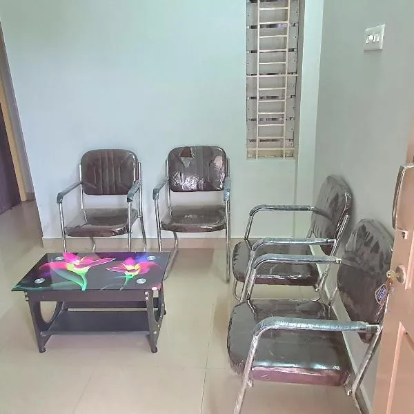 Hallima Service Apartments Home Stay purpose Guest House 2，位于Pudukkottai的酒店