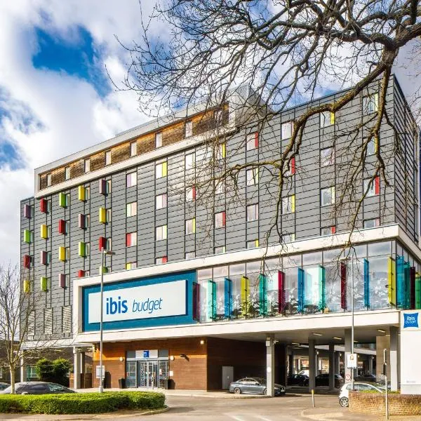 ibis budget London Heathrow Central，位于豪士罗的酒店