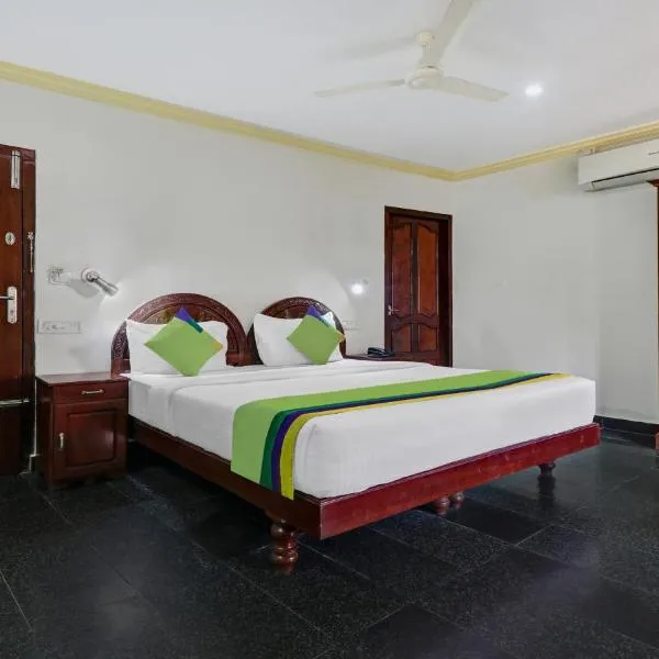 Itsy Hotels The Waters Edge Beach Resort，位于可瓦兰的酒店