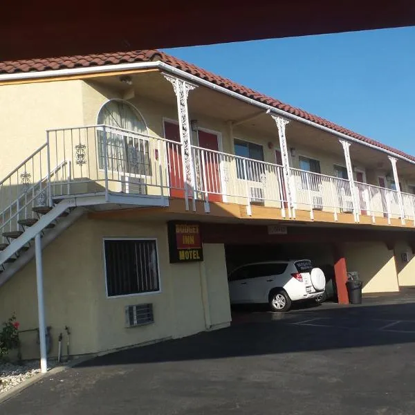 预算汽车旅馆，位于圣盖博的酒店