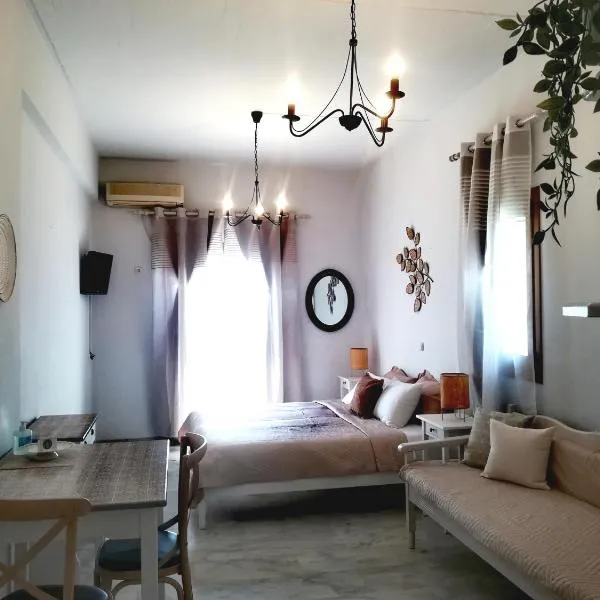 伊多梅尼斯公寓，位于Kambanós的酒店