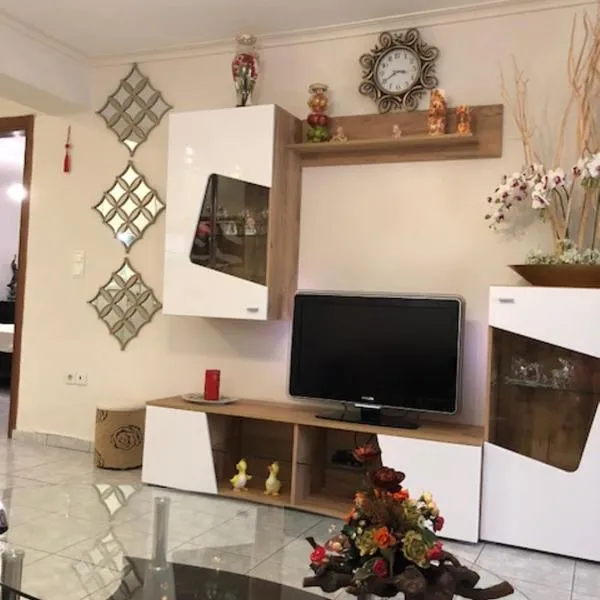 VILLA ELENA 5*****，位于Kallithéa的酒店