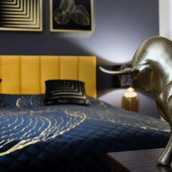 金牛酒店，位于Číž的酒店